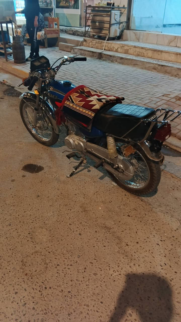 السلام عليكم ورحمه الله وبركاته دراجه نامه متياز
موديل 2024 طالعه بل 2025  اوراق اسكنر السعر 525 
مكاني كربلاء الرقم ***********
