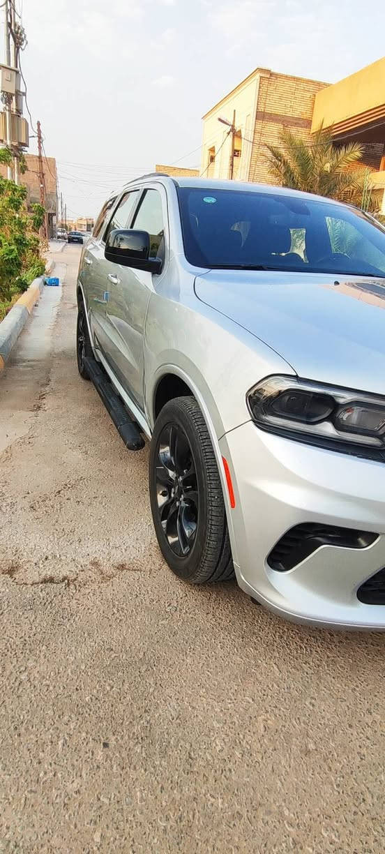 دوج دورنكو موديل 24 GT للبيع..
وارد امريكي رقم اربيل بسمي..
تبديل دعامية امامية فقط مقدار 10 سم تعديل بارد بالجاملغ الايمن نتيجة التحميل في أربيل...
كامل السيارة ضمان من كل شيء...
مواصفات ال GT  معروفة لاحاجة إلى ذكرها..
السيارة ماشية 29 ألف قابل للزيادة..
مكان السيارة كربلاء المقدسة..
قيمة السيارة 325 $ ورقة..
مع المجال.....
صورة الحادث مرفقة مع الصور..
للاستفسار الاتصال على الرقم 
***********
***********
