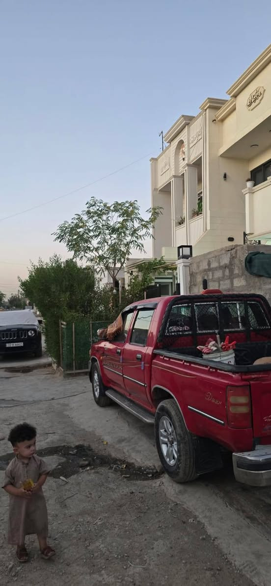 بيت البيع 100 متر زراعي عنوان كركوك حي العسكري مقابل جامع خديجه خامس فرع حولي سعره 45 رقم ***********
