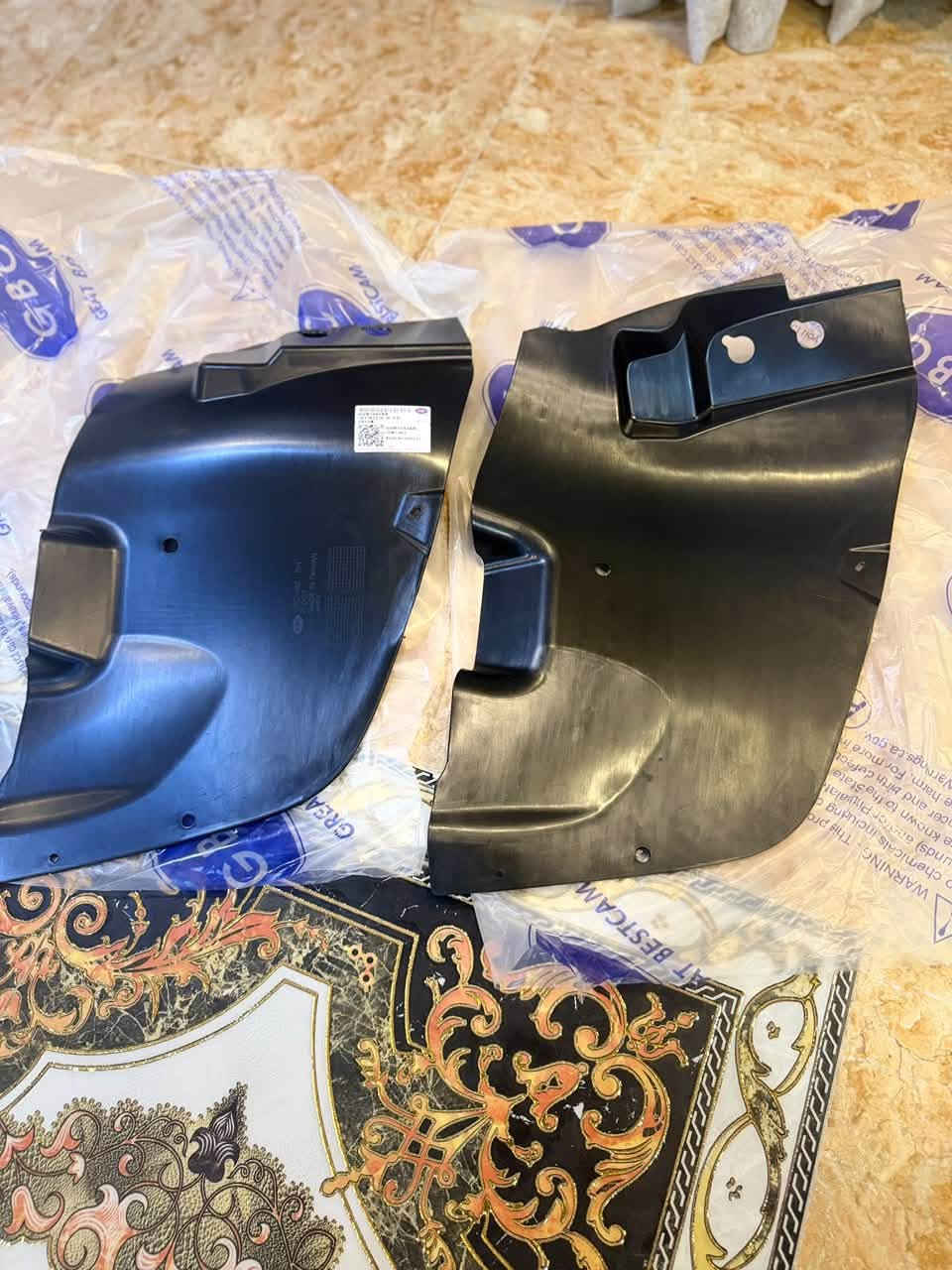 محل تيسير يوكن

وصول وجبه جديده 
بطاين صناعه تايوان 🇹🇼 

بطاين اماميه رام كلاسك تايوان 
بطاين اماميه رام 2019-2024 
بطاين صغيره اماميه رام 2025-2026 
بطاين خلفيه رام 

تايوان 🇹🇼 

محل تيسير يوكن 
***********
بغداد سنك مقابل كراج طوابق 
يوجد خدمه توصيل جميع المناطق والمحافظات
