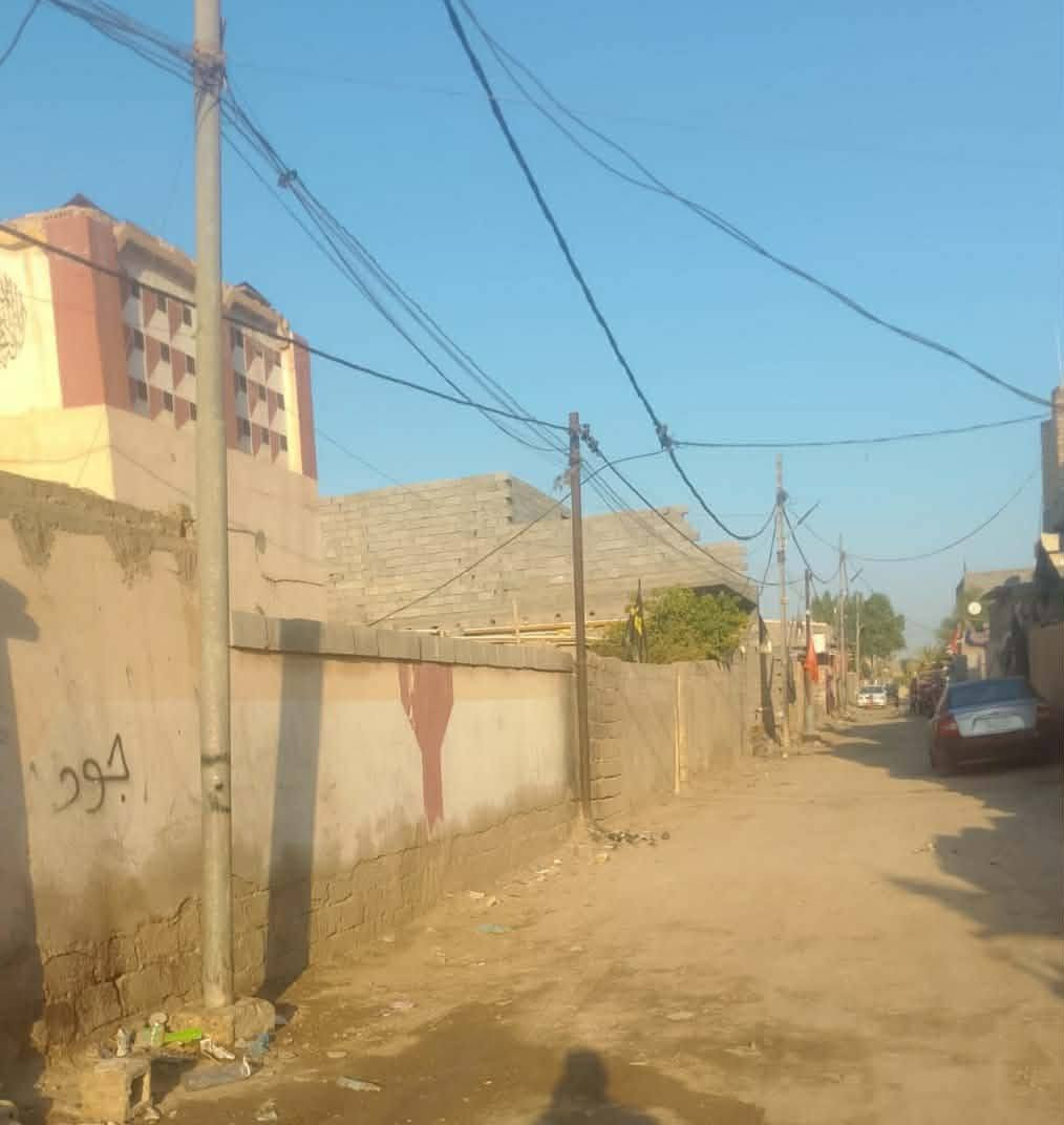 بيت بحي جهاد مساحه 185 متر بسعر مناسب قسط ***********
