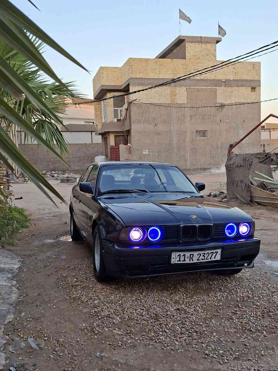 السلام عليكم بي ام ٥٢٥ موديل ١٩٩١ مسكر رقم بغداد سنويه هزا جديد سياره بسمي تحويل ثاني يوم كير محرك شرط السعر 50 وبيها مجال وشراي يدلل تلفون ***********
