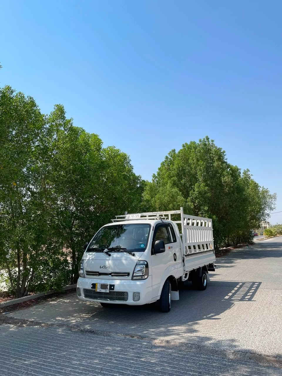 السلام عليكم
للبيع كيا حمل موديل 2022 — شكل 2023

📌 الممشى: 71 ألف كم

 السعر: 146 قفل

السيارة بحالة جيدة مكفوله بأسمي تحويل مباشر رقم السيارة نجف 

محرك 2700 

📍 للاستفسار ***********، مراسلة خاص

عنوان النجف الاشرف.
