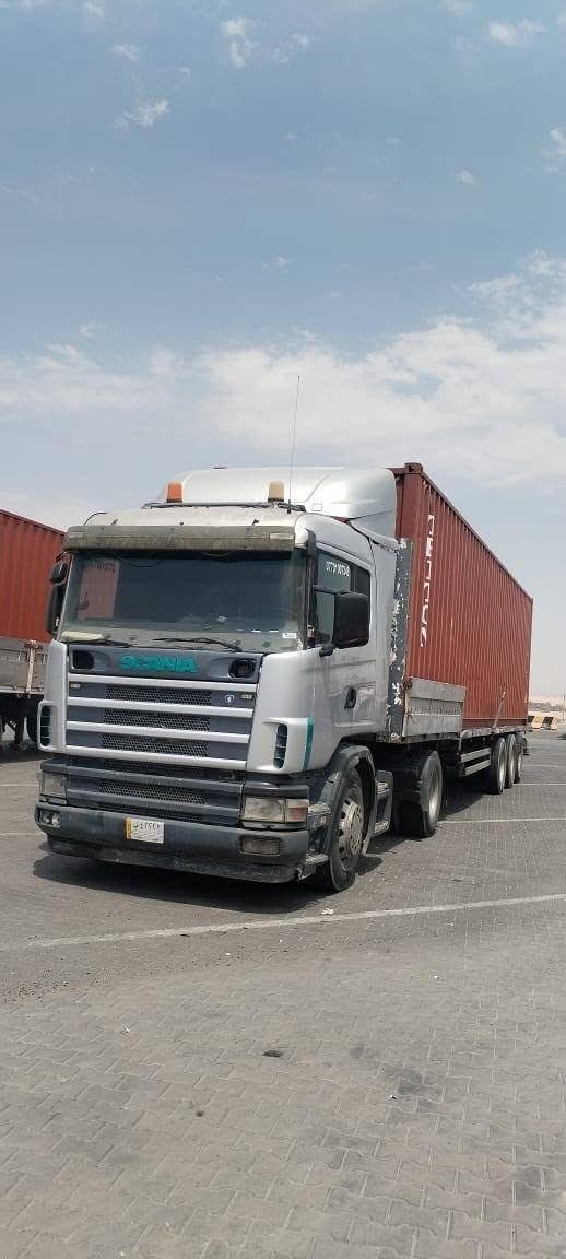 سلا عليكم سكانيه للبيع  موديل 2001 كفاله عامه محرك لاتنقيص ولابخار تبريد ثلج مزوج ثلاثه محور مكان سياره بابل جبله سعر170 ورقه وبيه مجال تحويل ثاتيوم رقم بصره وبيه ترتيبات شي بصيط *********** تصل وبيك خيرر وتدلل مهند الذهب العجيلي
