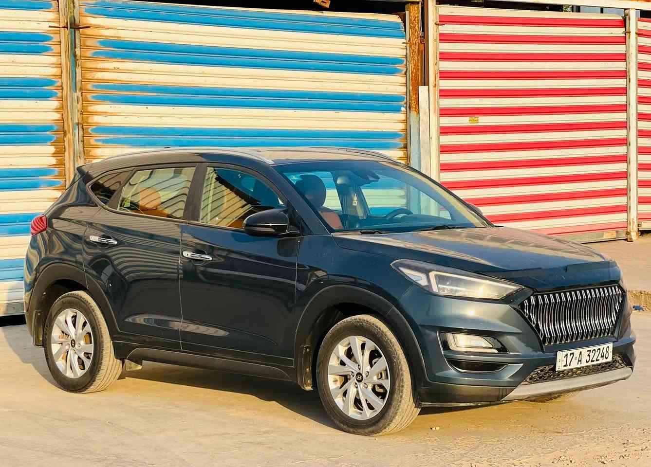 توسان موديل 2019 امريكي رقم مثنى انكليزي سيارة جديدة محرك 2000 السعر 158 وبيها مجال  صور حادثها موجودة بالمنشور  للاستفسار اكثر ***********

نص مكتوب في الصور:
- BIDCARS