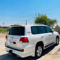 لاندكروز GXR • ٢٠١٢ • رقم بغداد