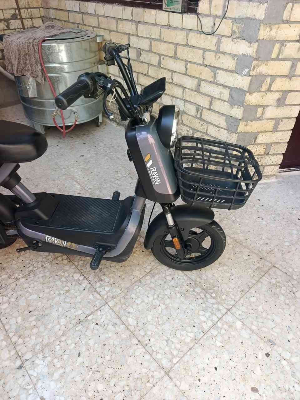 دراجة شحن • ٤ بطاريات • كهربائية
