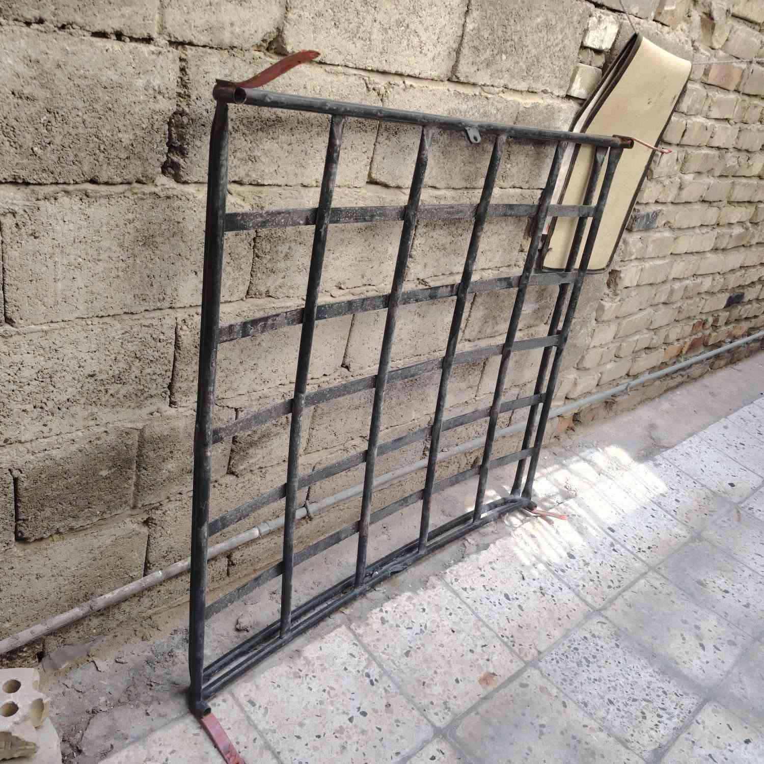 سلام عليكم للبيع عدد 2سيبايه تكتك تفصال تي في اس العنوان بغداد
هاتف *********** وبي واتساب
