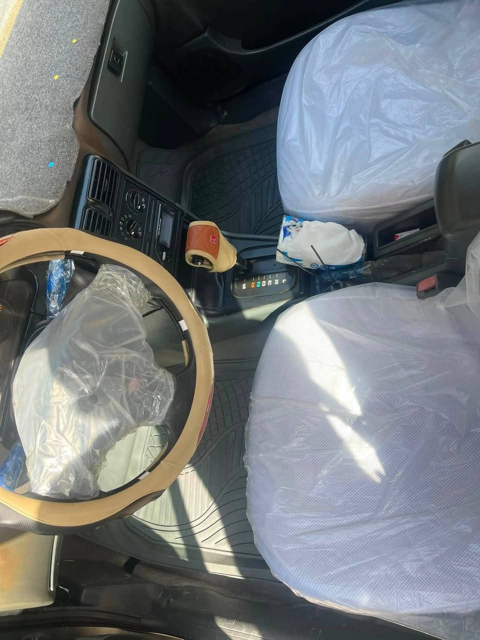 السلام عليكم السياره البيع
🚗 السيارة: [دايو اسبرو ] 📅 الموديل: [95] 📍 السيارة بلادي بدون ضريبة 📌 لا داخل ولا خارج بدون قطرة ✨ تبريد ثلج شرط تخم تاير جديد السيارة جديدة ونظيفة جداً 🔢 رقم بغداد إنكليزي جديد 💰 السعر: [33] ورقة وقابل للتفاوض 

📍 مكان السيارة: [بغداد سريع دولي جسر سادس ]

📱 للتواصل واتساب: [*********** ]

نص مكتوب في الصور:
- V+