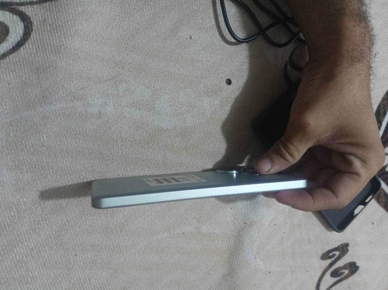 جهاز POCO F6 جديد مستعمل 20 يوم 
بعده وكاله مراوس بايباد 11 برو 2018 او 2020 
او عندك شاومي 6 هم عادي اراوس جهاز نضيف وكفاله عامه كامل ملحقات كرتون .شاحنه . كيبل ؟
ملاحظه مشتري وياا فريز براد وياا هم عنواني نجف حي النداء شارع جامعة الكفيل