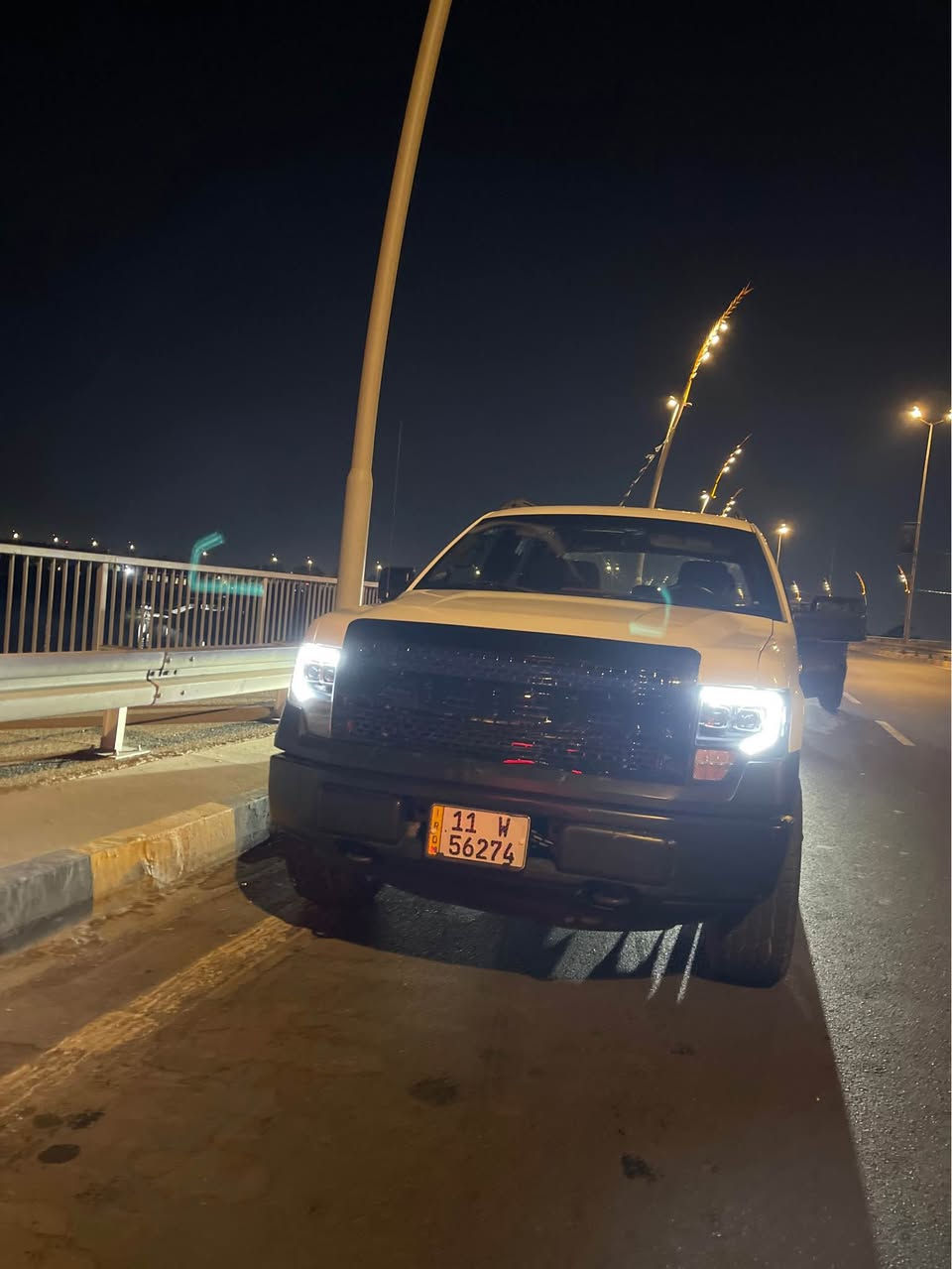 السلام عليكم 
للبيع فورد f150 موديل 2013 xl
خليجي وكاله نيفا باب طويل بدي قصير المرغوب محرك v6 3700 محرك اقتصادي وكلش قوي كير محرك صدر مكفول عليها منضومه غاز جديده ضمان سنه تاثيرات جبليه ويل ١٧ غطاء بدي اصلي لايتات امايه شباك جدد عليها ادامه كامله مناقصها برغي تبريد ثلج كمبريسر بستم يعني أنسا لو توكف بألف ازدحام ميبوخ السياره بدون صبغ لاكن امبدل بيها بدي سابقاً ابيض حالياً اسود للتواصل خاص او الاتصال على الارقم التالي  *********** بغداد, العراق
