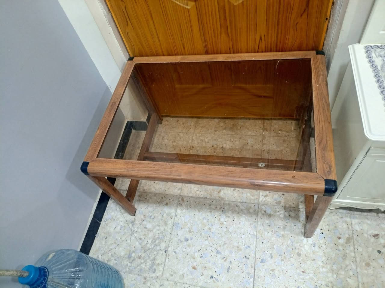 لبيع العبيدي 

***********

