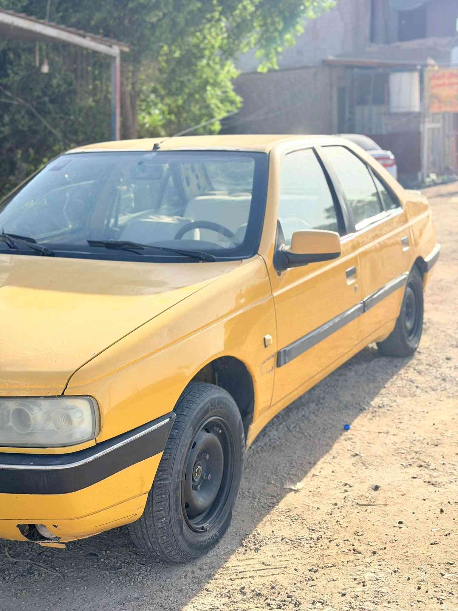 بيجو 405 مصفره جاهزه حدادية كير مكينة سيارة ناشفة، النجف - الحيدرية
