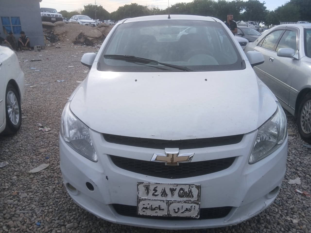 مالیبۆ  ٢٠١٢  ، ڪۆتایی ٢٦ گڵا
بۆ فرۆشتن و گۆڕینەوە 
تەبرید ساردو گەرم 
ساغ 
گێڕ عادی 
لاشەو ناوی ڕەقەم یەکە 
لەکەلارە
***********
