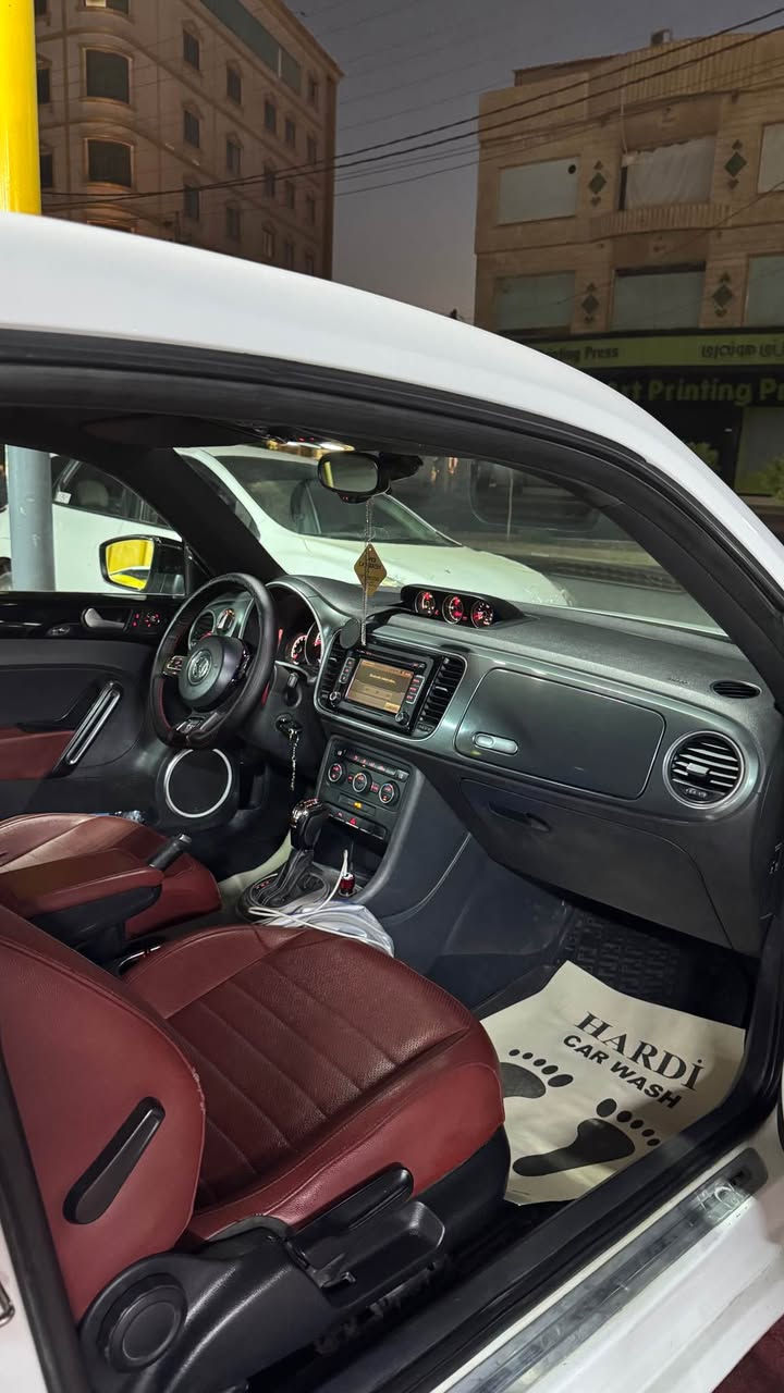 Volkswagen beetle 2016 وارد خليجي فول مواصفات س حزام سبغ رەقەم سەنەوی نویە بەناوی خۆمە گێرمەکینە بەشەرت نەکرایتەوە سعری ٩٥وەرەقە مەجالەکی برایانە
***********￼ أربيل, العراق
