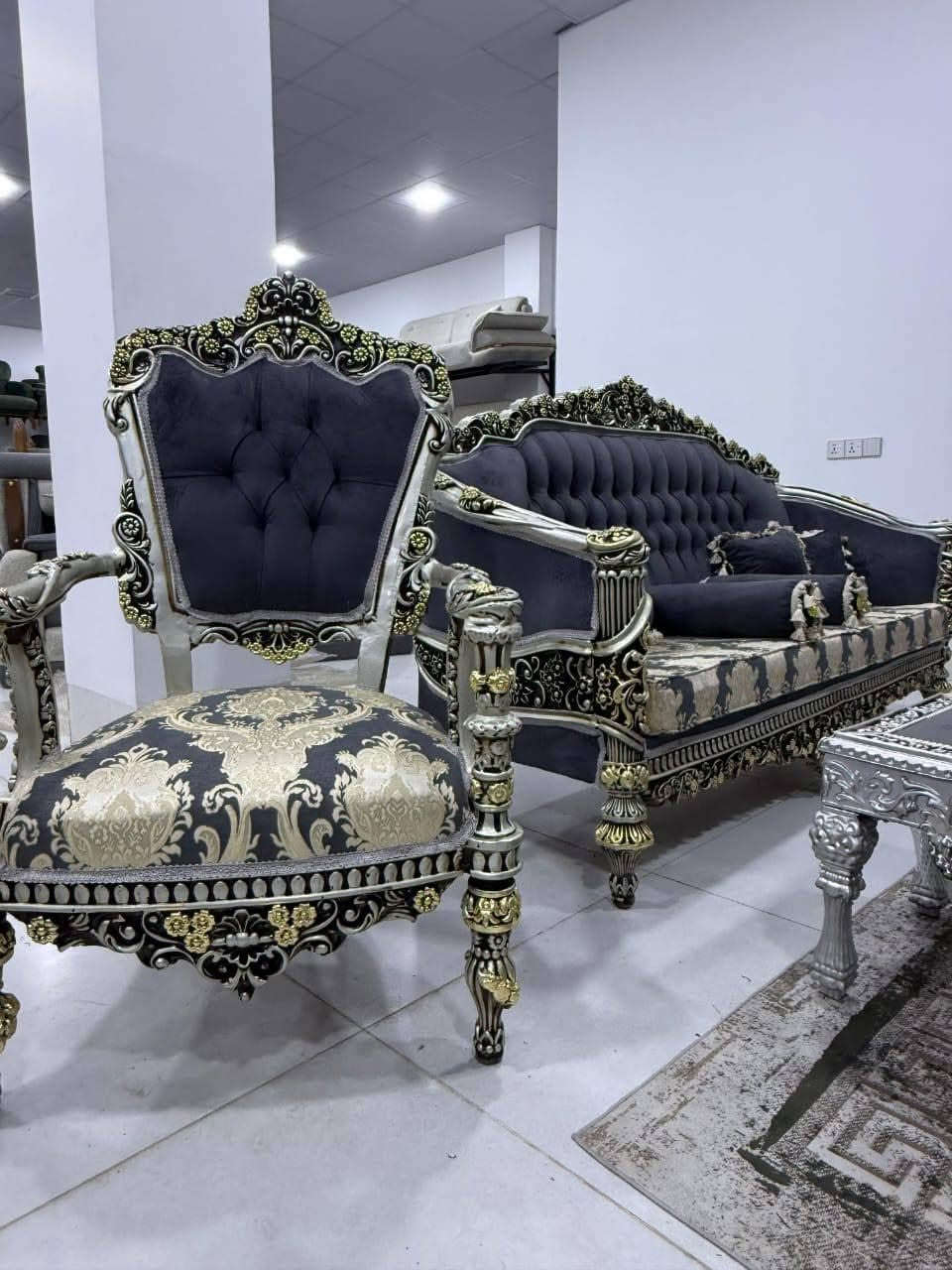 ✨ عروض مميزة من معرضنا ✨

👑 تخم ملكي إيفل
💰 السعر: مليون و950 ألف
🎁 مع طبلات هدية

🛋️ تخم مودرن – 10 مقاعد
💰 السعر: مليون و250 ألف

📲 للحجز والاستفسار عبر واتساب:
***********

🔥

