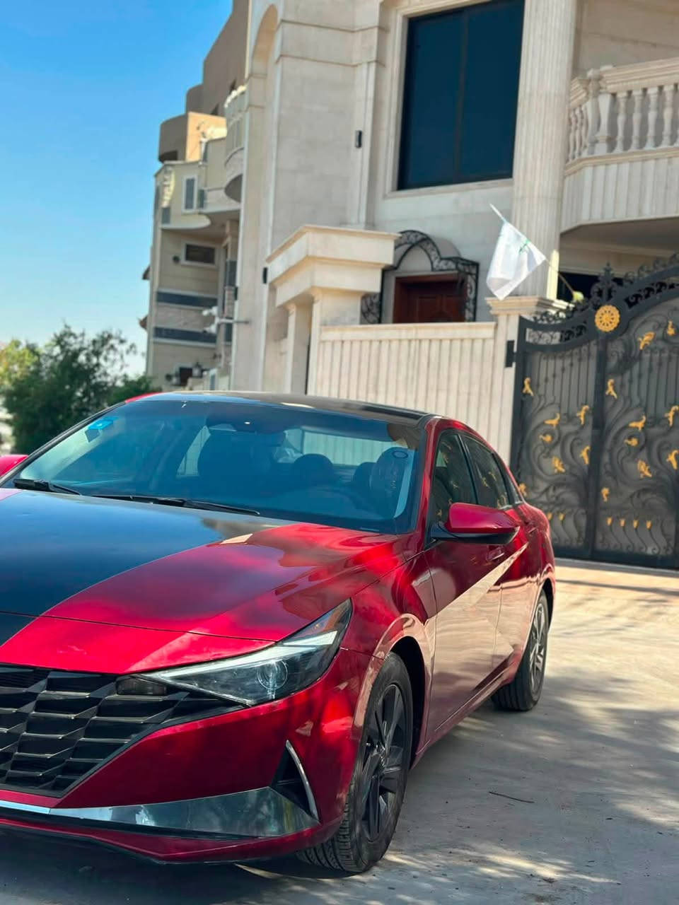 السلام عليكم الانتره موديل ٢٢ هايبرد وارد امريكي حادثهة موضح بصور مواصفات سياره معرفه مال امريكي رادارات بصمه تشغيل وبصمه ابواب صندوق ذكي كامره دواره تحكم استيرن كشنات تدفئه تبريد تحديد مسار سياره جديده مال بيت ماشيه (٤٩)كيلو متر سياره جاهز للأخير تخم تايرات جديد صدر جديد وسياره صارف عليهة ومبينه كلهة بلمنشور رايدهة(١٢٨) وبيهة مجال بسيط مكاني بغداد حي القاهره هـ(***********)

