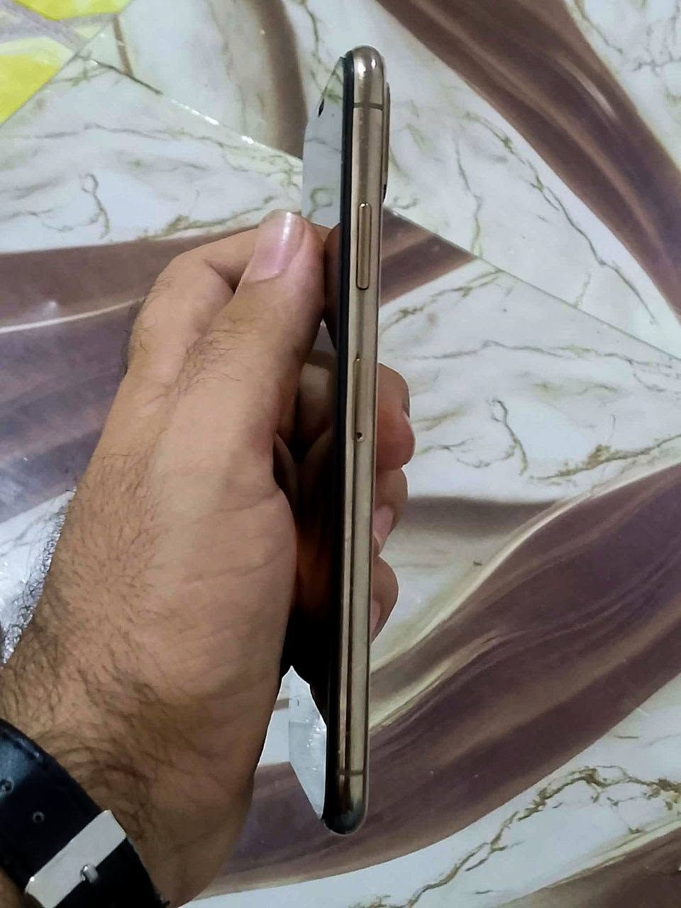 ايفون اكس اس ماكس • ٢٥٦ • فيس ايدي شغال