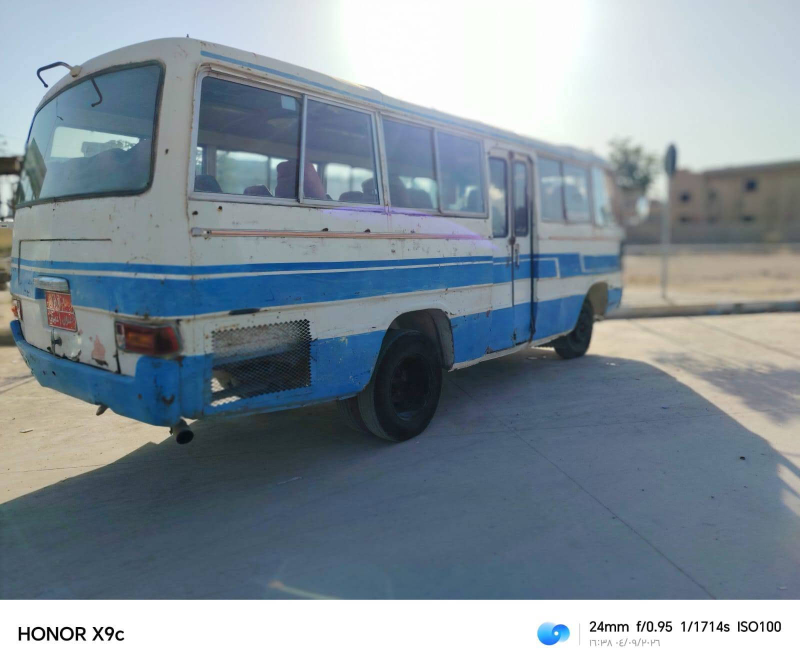 السلام عليكم كوستر للبيع موديل, ٨٢ كير_ محرك _اكسل، شرط ٦تايرات جدد والكشر جدام العين،، 
السعر ٤ونص وبي مجال،،  العنوان كركوك قضاء الحويجة ***********
