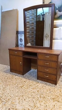 ميز تواليت صاج عراقي للبيع والله كلش نضيف سعر مناسب07702981336اكو توصي...