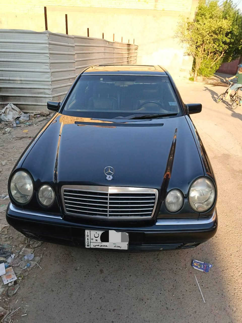 السلام عليكم للبيع مارسدس ام عيون موديل٩٧
فول مواصفات 
5تجاوي كراسي جلد كهرباء ذاكره ميموري سلايد تدفئه تبريد شغال تخم تاير كله جديد صدر جديد كهربائيات كله شغاله لايت زنون عالي ناصي 6ايرباك شاشه عطال جام كهرباء حساس كروز سرعه سياره مصبوغه الجماليه رقم بغداد تبريد شغال مكاني بغداد السعر (65) هاتف الاستفسار اكثر ***********
