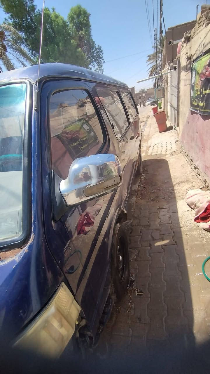 فتون للبيع موديل ٢٠١٠ ابيع هل موجود  مكينه وكير على شرط دوشمه جديده  رقم  ألماني مكاني النجف  رقمي ***********  بي واتساب
