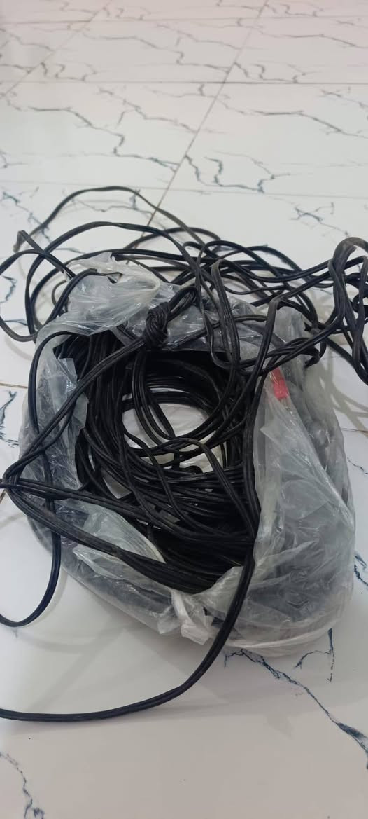 كامرات للبيع كاملات وشوف العين النضافه مستعملات 3 ايام نضيفات كلش وياهن جهاز وكاملات السعر 180 وبيهن مجال المكان بابل السياحي الرواشد ***********
