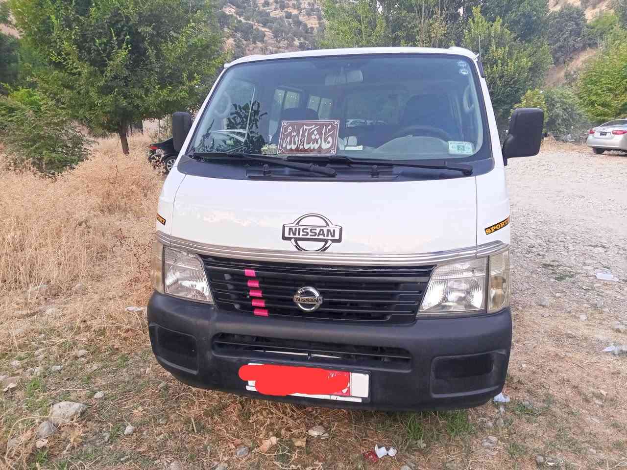 سەرەتابەناوی خوای گەورەومیهرەبان  ئەم پاسە بۆفرۆشتن /مۆدێل2002 [ئاڕمی پلاستیکی سلێمانیە گێڕو مەکینەوئەکسلی بەشەرت دەرگای کارەباییە چوارتایەی لۆکی لەژێرە  جەمپێکی خەفیفی پێشەوەی هەیە بۆنیت و چەمەلەخێکی بۆیاخە پەڵەیەکی کاڵ بوونەوەی هەیە لەسەقفی پەم کراوەلەسەرساخی  لەگەڵ سێ چوارپەڵەبۆیاخی بچووک دەرگای پشتەوەشی پەم کراوەلەسەرساخی  ناونیشان ڕانیە ئەوەش ژمارە تەلەفوون *********** {***********

