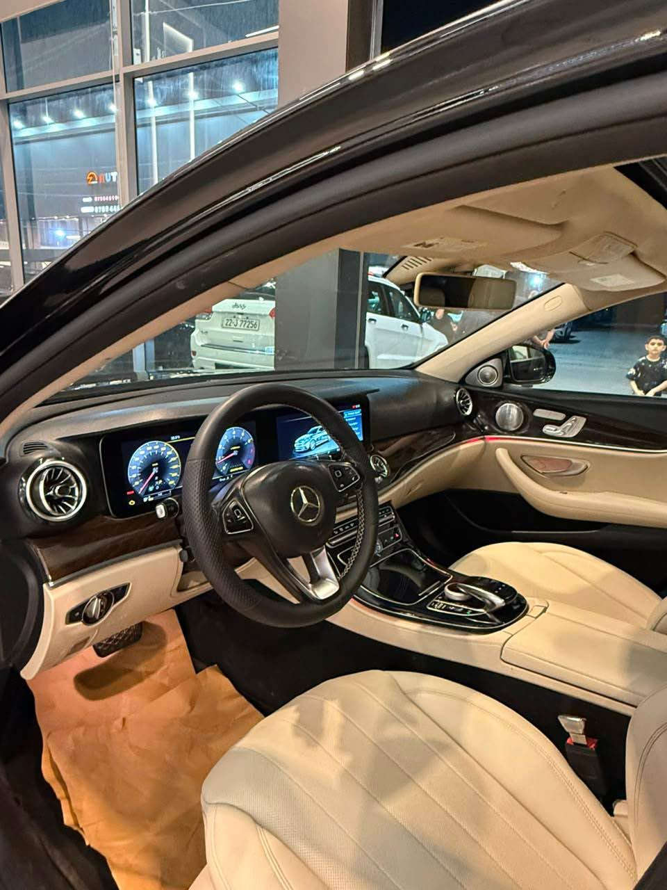 ٤ قطع صبغ بدون داخل 
كير محرك شرط
تلفون*********** أربيل, العراق
