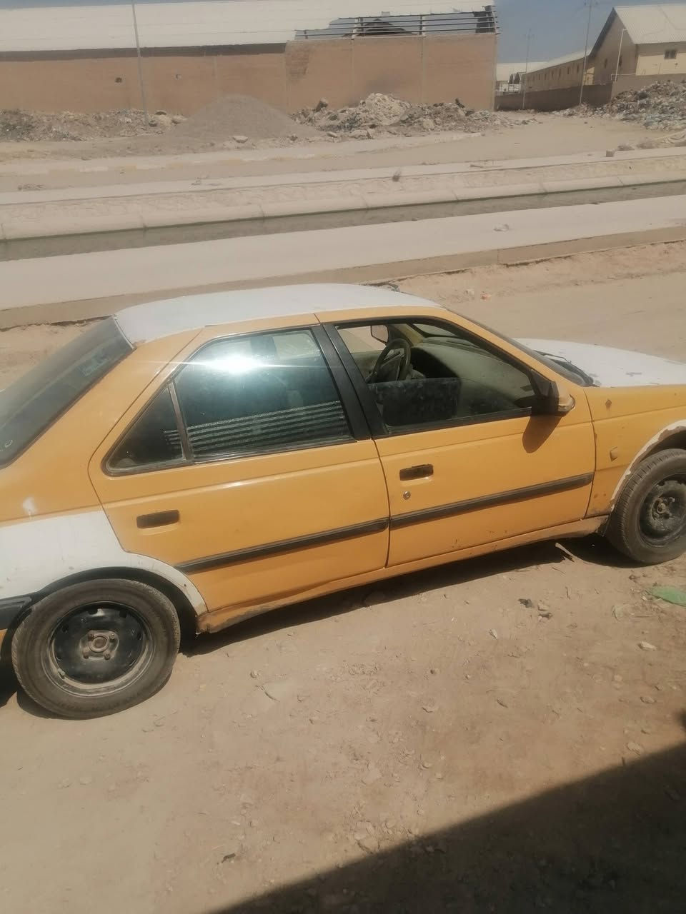 السلام عليكم بيجو ٤٠٥ Glxرقم بغداد بسمي سنويه لل٢٠٢٨ كهربائيات كلها شغاله بس تبريد ميشتغل مكينه تنقص قليل السعر ٢٠ قابل للتفاوض مداور ثاني يوم بي مكان مكانها حله شارع ٨٠ من جهت شارع النجف الإستفسار ع رقم ***********
