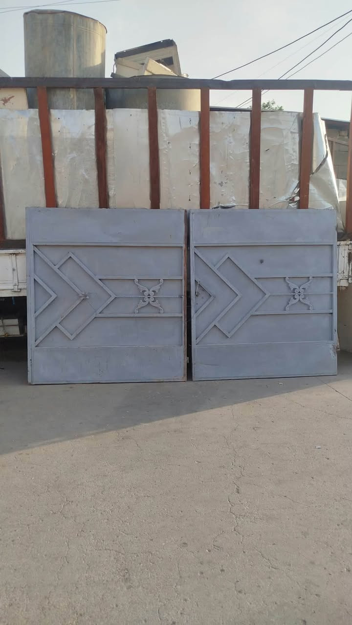 باب حوش نظيف كلش بدون جرجوبه السعر 75
