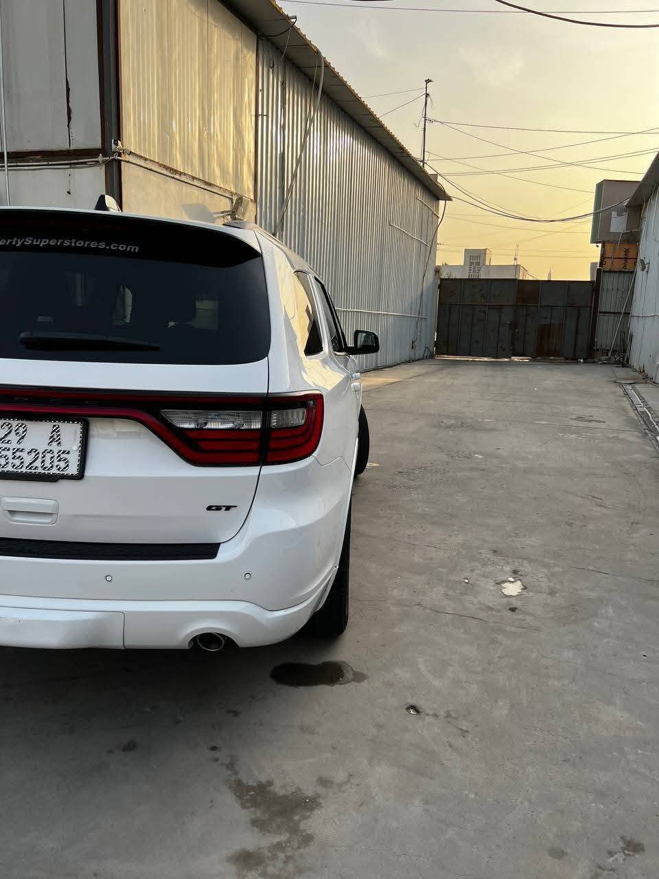 دودج دورانجو 2025
الفئة: GT PLUS AWD أعلى فئةVib
عداد المسافة: 8 أميال بحالة الزيرو
اللون: أبيض
اللوحة: رقم واسط (شهداء)، أسوي وكالة عامة إلى المشتري 
السعر: 335$ 
المحرك: 6 سلندر 3600
حادث السيارة: حالوب، راجعة بتقنية PDR، وصار بها بالشحن الجاملغات الأمامية طاخيهن وراجعات بارد مع التكحيل (السونار مرفق مع الصور)
السيارة على وضع الشركة
المواصفات: فل مواصفات؛ لايت أمامي LED، رادار أمامي، نظام مغادرة خط المسار، إشارات بالمرايا، حساسات أمامية، بنيد 3 فتحات بلادي، فتحة، نقطة عمياء، هيتر بالمرايا، مرايا قلابة مع الرجوع للخلف، ويل حجم 20، حساسات خلفية، فورويل، صندوق كهرباء، تشغيل عن بعد، سستم صوت ألبين، كشنات جلد، كشنات ملكية منفصلة، ذاكرة خزن (ميموري)، كشنات كهربائية، ستيرن كهربائي، شحن لاسلكي، شاشة حجم كبير، ستيرن حرف D، شفتات ستيرن، تدفئة كشنات خلفية، تدفئة ستيرن، تبريد + تدفئة كشنات أمامية، إلخ (مكانها بالكوت).
للاستفسار الاتصال على ***********
غير متواجد على الفيسبوك

نص مكتوب في الصور:
- LibertySuperstores.com