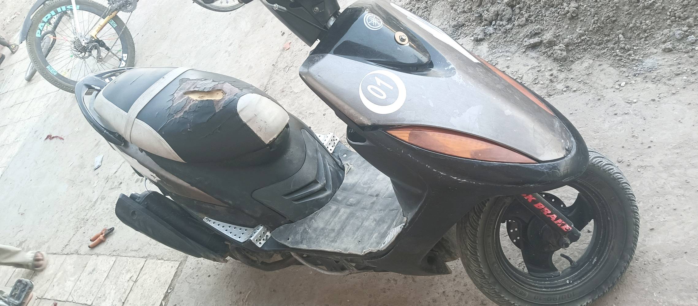 ماكس عدله للبيع السعر 250 وبيها مجال للشراي نقصها سلف كابريتر قبل سبوع بدلته ب35 جديد بس شويه تأخر بالتشغيل يرادلها شويه ترتيبات للياخذها متكلفه 30 ترتيبات العنوان صلاح الدين ناحية يثرب للتواصل ***********