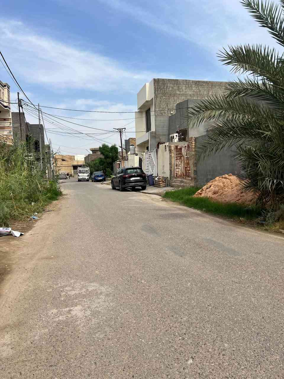 فلوجة جغيفي • ٢٠٠م • طابق ونص