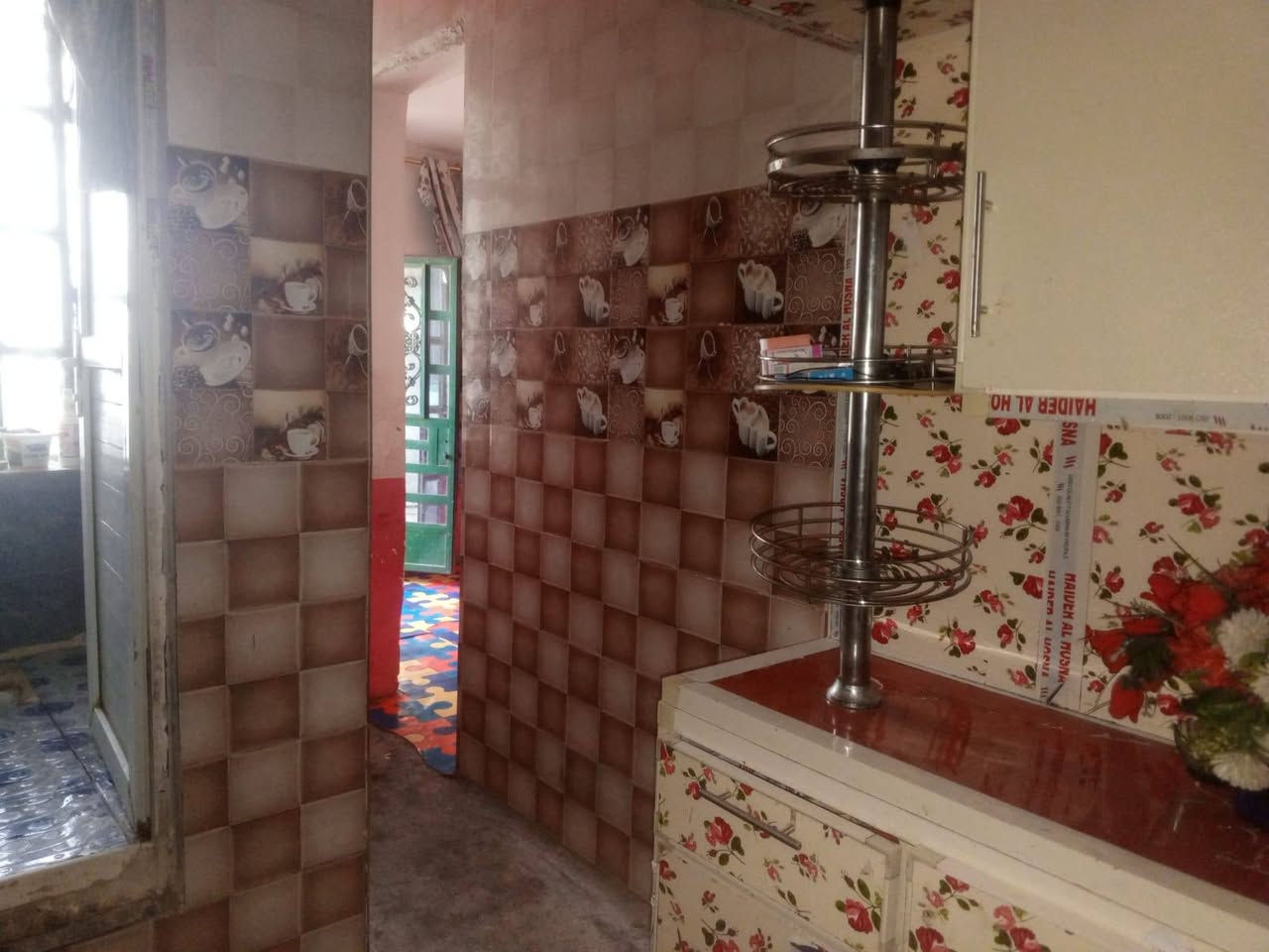 بيت للبيع – بغداد / أبو غريب / حي الشهداء
🏠 بيت للبيع بمساحة 120 م²، طابقين
📍 موقع مميز جدًا في أبو غريب – حي الشهداء، قريب من السريع والمدارس، وموقعه غريب ومناسب للسكن.

✅ الأرض طابو صرف
✅ متوفر كافة الخدمات
✅ الكهرباء والخدمات الأساسية متوفرة
✅ البيت طابقين ومناسب للعائلة

📞 للاستفسار والتواصل:
***********
***********
