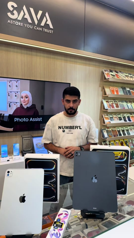 📢 سافا موبايل 🔥 متوفر لدينا آيبادات Apple iPad M5 بحالة ممتازة: 📱 iPad M5 (13 إنش) 🔋 البطارية: 100% 🔄 عدد دورات الشحن: مرتين فقط 💰 السعر: 1,725,000 دينار 📱 iPad M5 (11 إنش) 💾 الذاكرة: 256GB 🔋 البطارية: 99% 🔄 عدد دورات الشحن: 64 مرة 💰 السعر: 1,525,000 دينار ✅ ضمان ذهبي لمدة شهر كامل ✅ استبدال واسترجاع ✅ فحص على الحاسبة 💳 البيع نقداً وأقساط عبر: • مصرف الرافدين • مصرف الرشيد • المصرف الأهلي العراقي 📍 العنوان: بغداد - المنصور - 14 رمضان - مقابل مطعم الساعة 📞 *********** 🚚 متوفر التوصيل إلى جميع محافظات العراق.
