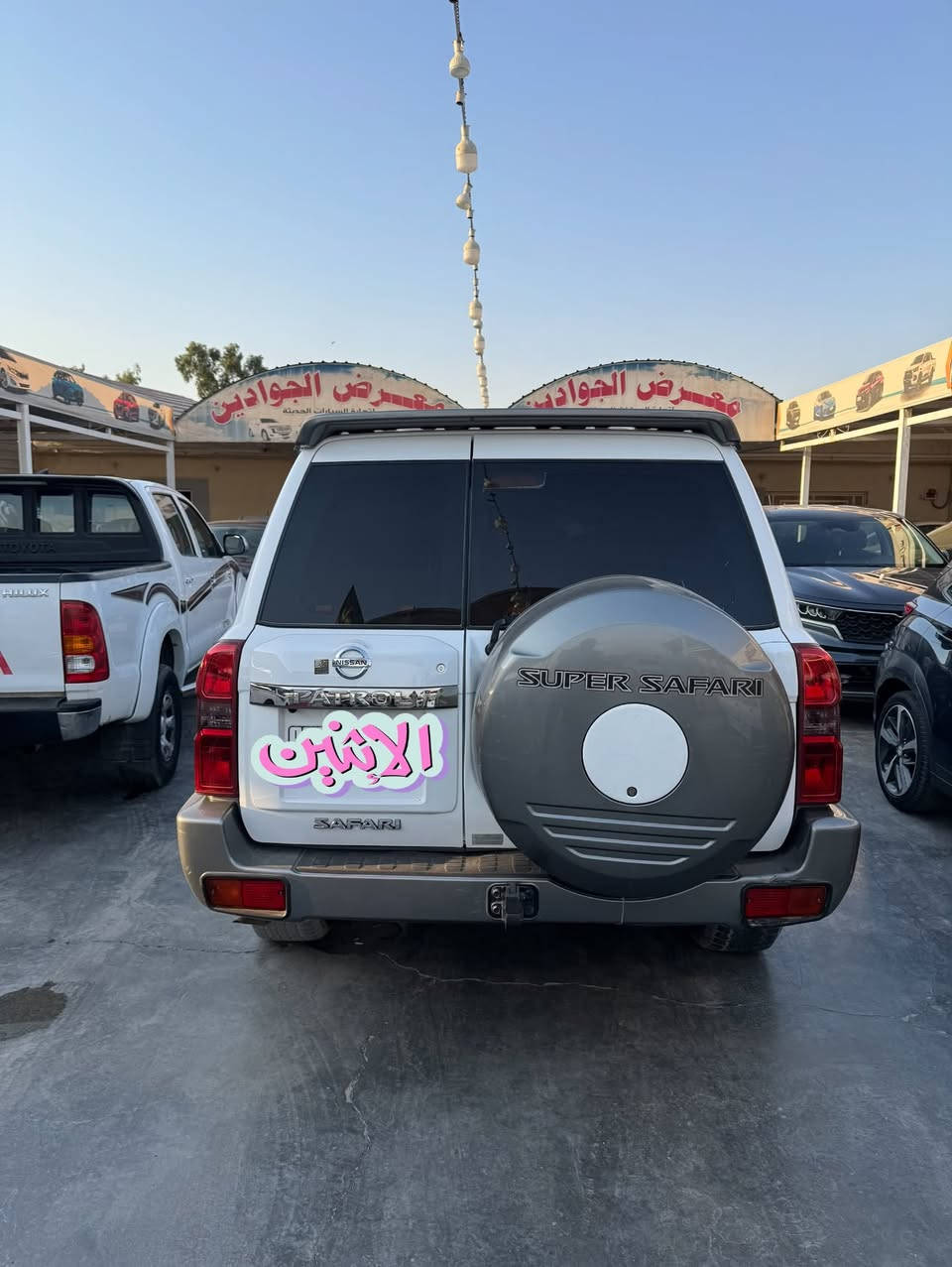 نيسان باترول 2018 سوبر سفاري للبيع بيها جاملغ امامي تبديل فقط كير اوتو رقم بغداد السعر255. ***********
