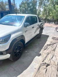 لبيع بيكم هايلوكس دفنجر موديل ٢٢السياره مكفوله ماعده بارد اربع اصابع ب...