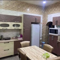 بيت طابقين • ٢٠٠م • الزاوية مقابل الراية