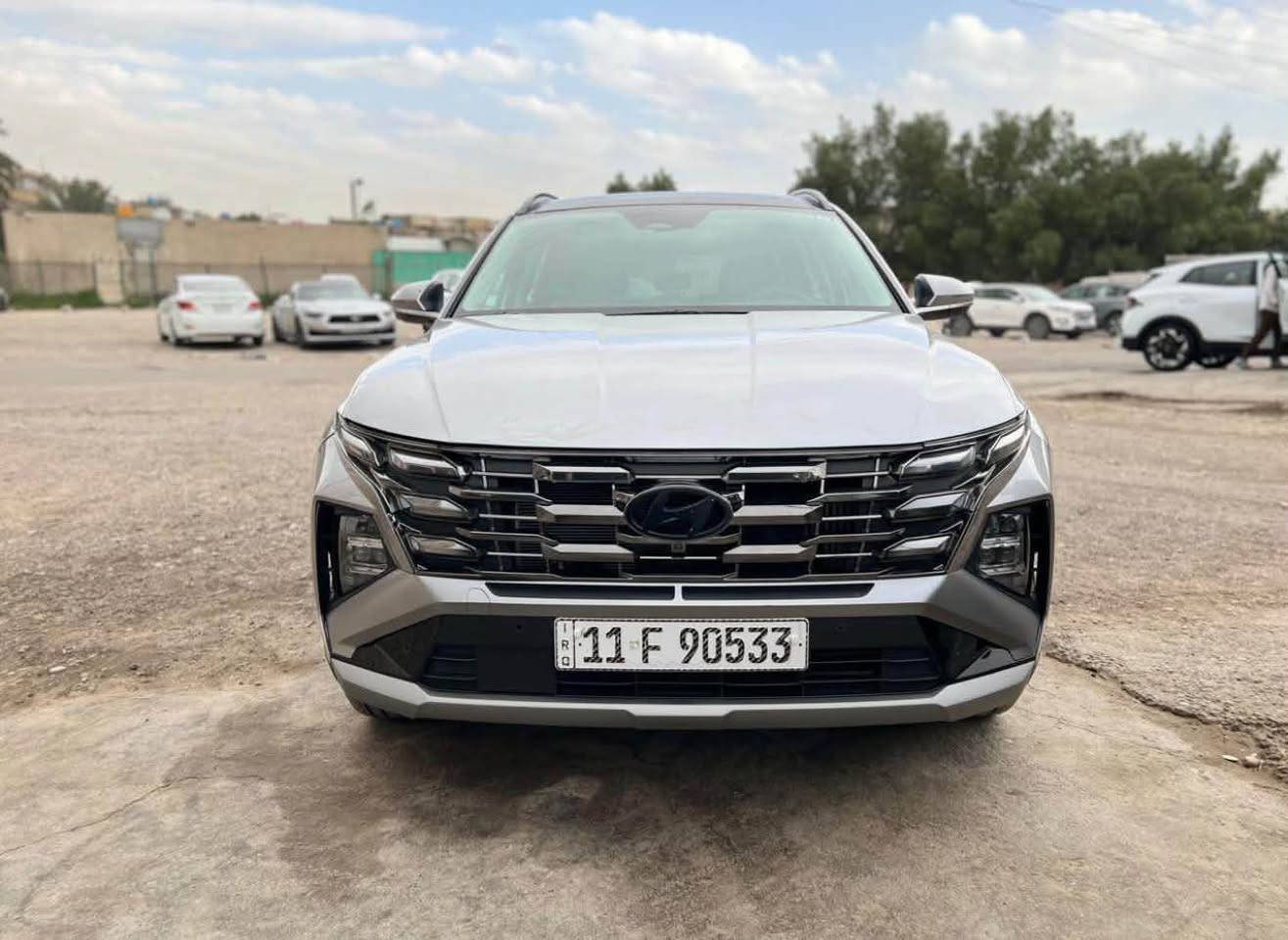 � هيونداي توسان هايبرد لمتدد 2025 – أمريكي 🇺🇸
• محرك 1.6L Turbo Hybrid
• قوة إجمالية 231 حصان
• عزم 258 lb-ft
• جير أوتوماتيك 6 سرعات
• دفع رباعي HTRAC AWD
• نظام قيادة Eco / Sport / Snow
• شاشة وسطية 12.3 إنش
• شاشة عدادات رقمية 12.3 إنش
• Apple CarPlay & Android Auto
• شحن لاسلكي
• أنظمة أمان ومساعدة قيادة متقدمة
• اقتصادية بالوقود ⚡⛽
***********
