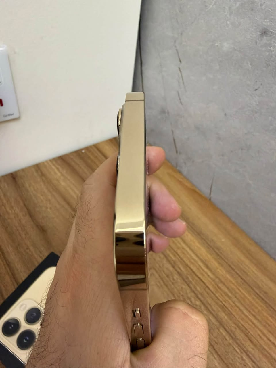 ايفون ١٣ بروماكس • ٥١٢ • نظيف ٩٩٪