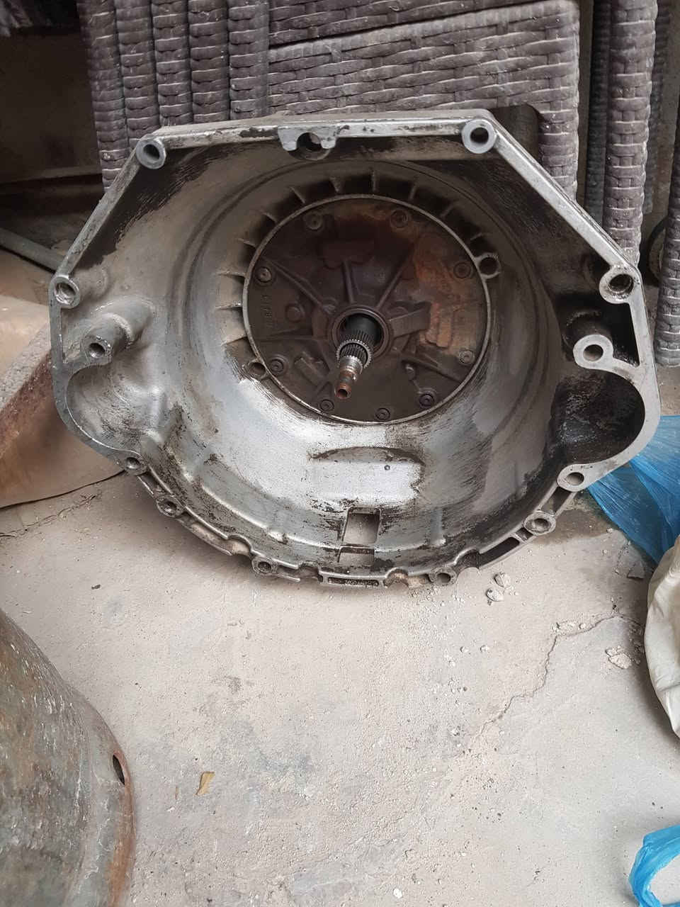 من رخصت الادارة المحترمين اخواني عندي هذا التورباين للبيع مال گير 30 مسكر V8 جديد جديد تاخذه ع الشغل بدلت الگير وما احتاجه سعره 100 دولار ... للاتصال 
او التواصل على الواتس اب ***********
