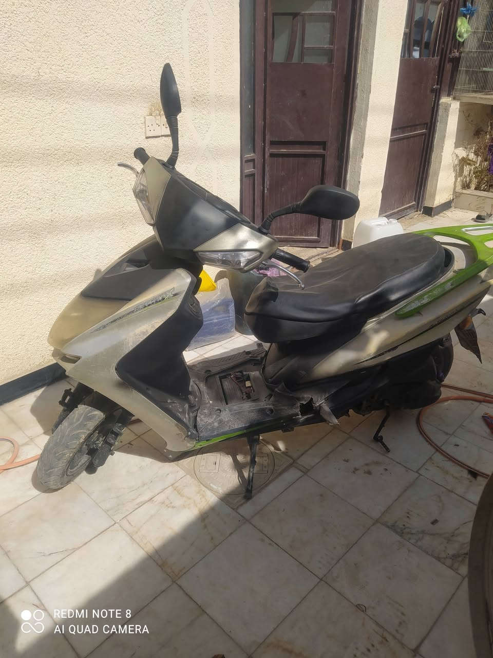 دراجه سكنز للبيع مكينه مال ماكس
السعر 175 شغاله للاستفسار الاتصال على 
*********** او*********** او مراسلة الصفحه

نص مكتوب في الصور:
- REDMI NOTE 8 AI QUAD CAMERA