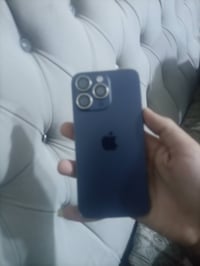 15 برو ماكس مبدل شاشا نوعيه ممتازه الذاكرة 256 بطاريه 89 الجهاز شرق أو...