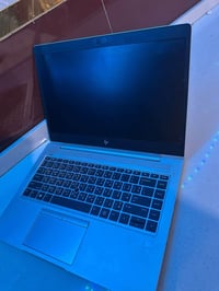 لابتوب HP • رام ٦ • معالج ٣٣٠٠
