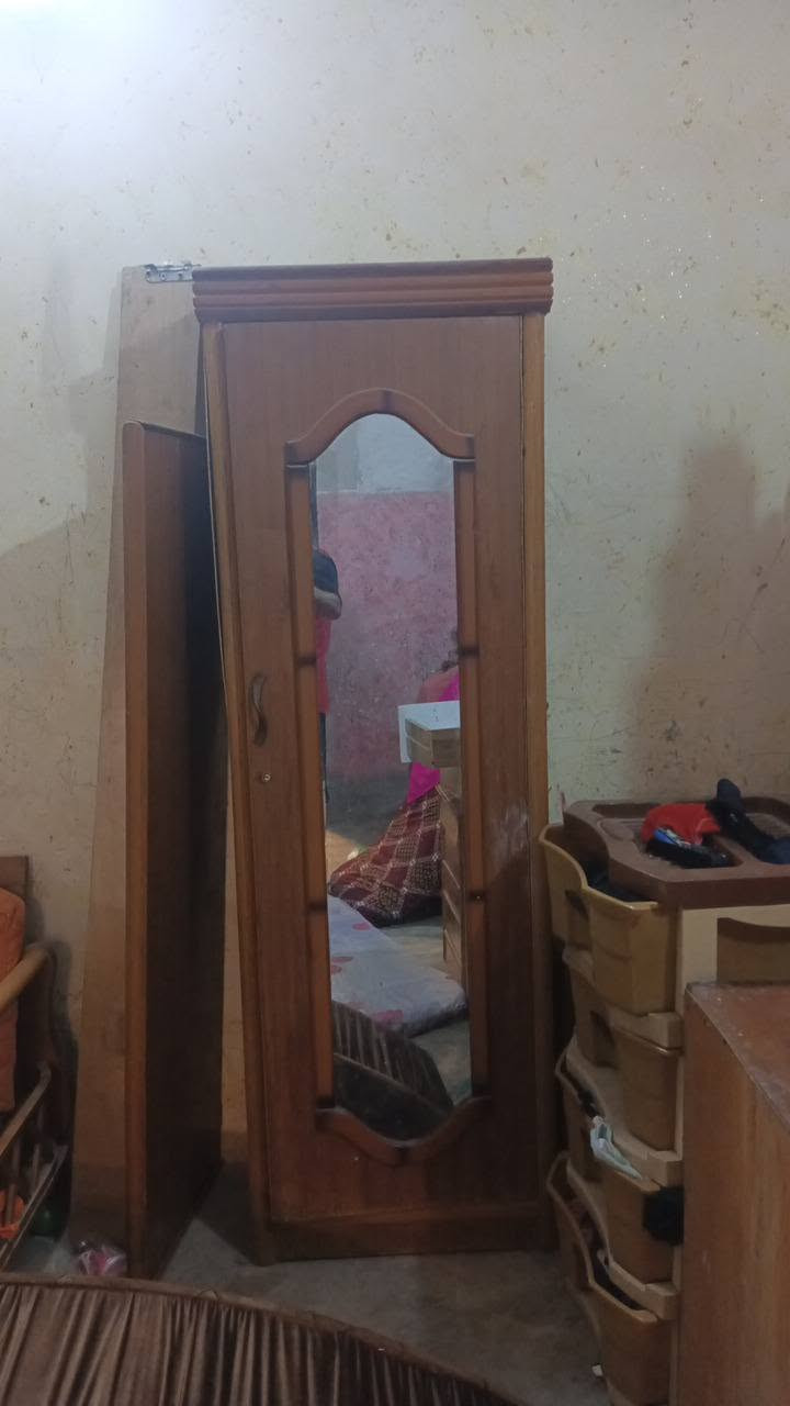 غرفه نوم • للبيع • اثاث منزلي
