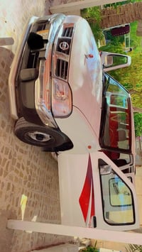 نيسان • ٢٠١٣ • رقم ديالى