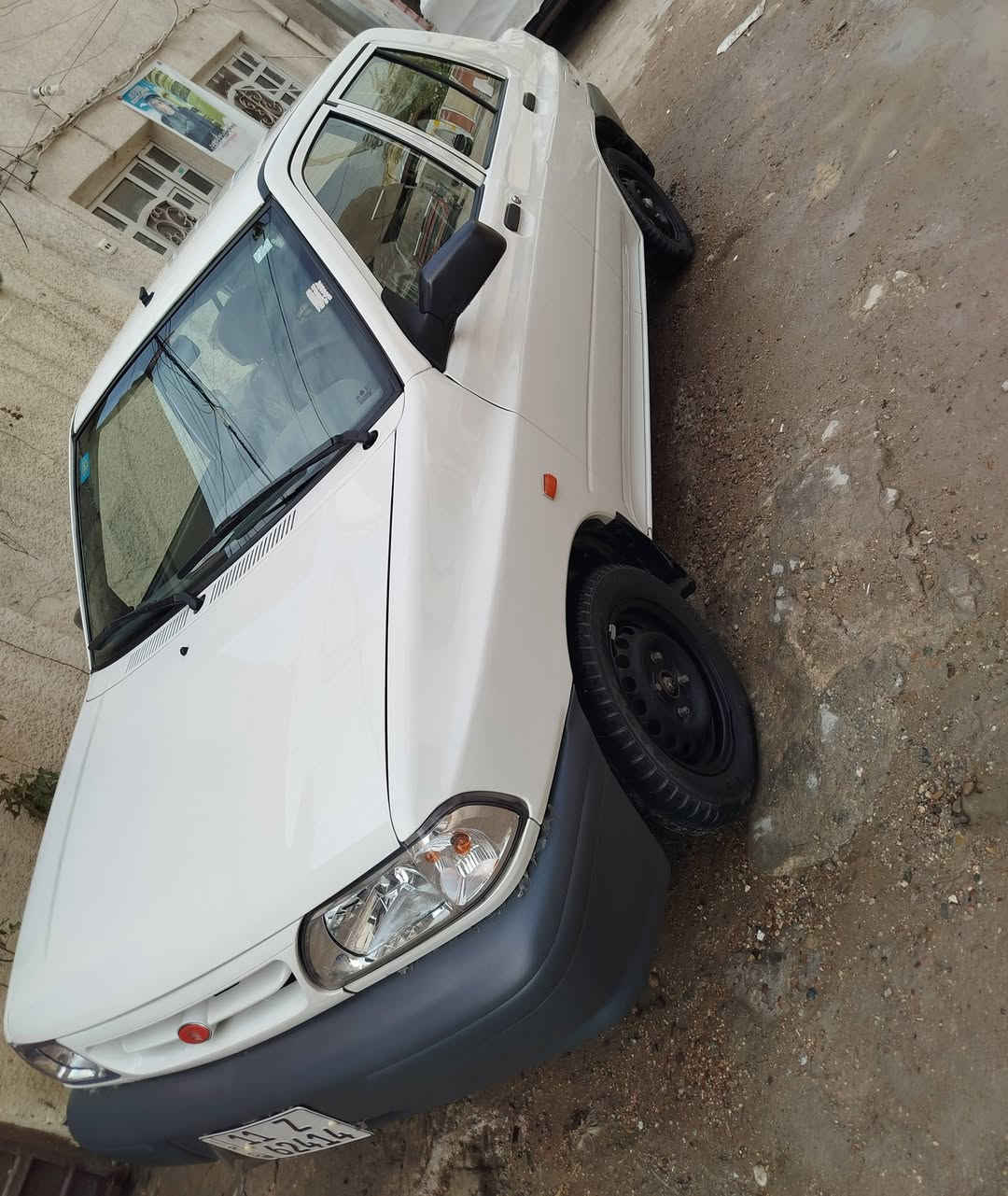 السلام عليكم سايبه 2026 ماشيه 1800 على وضع الشركه مكفوله رايدهه78 والشراي يتصل *********** رقم بغداد ومكان بغداد
