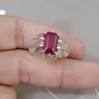 خاتم • ياقوت أفريقي • فضة ٩٢٥