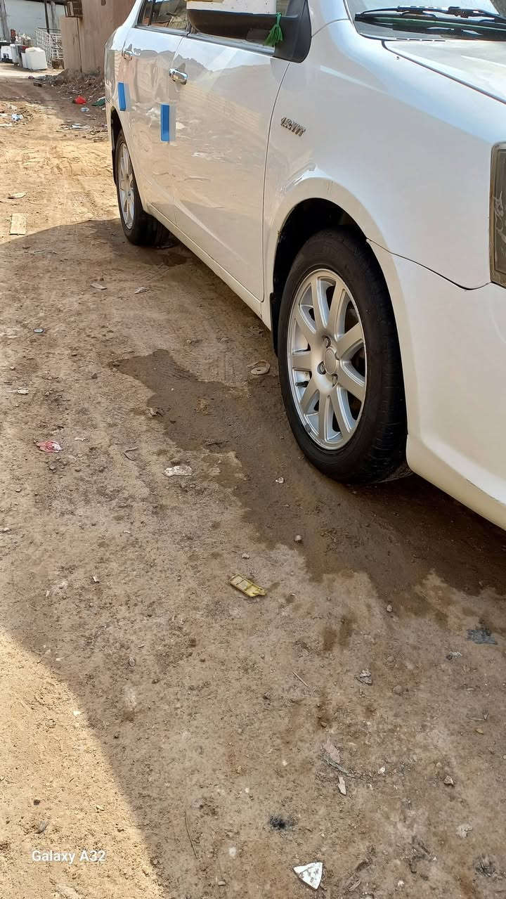 موبل • ٢٠١٣ • رقم بغداد